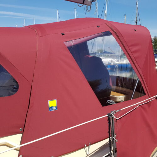 IslandPacket320_03