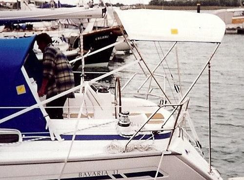 Bavaria 31 Bimini sunshade (1)