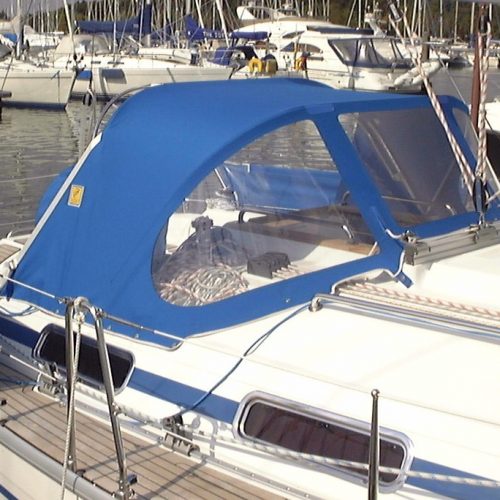 Bavaria 34 Sprayhood (1)