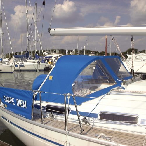 Bavaria 34 Sprayhood (3)