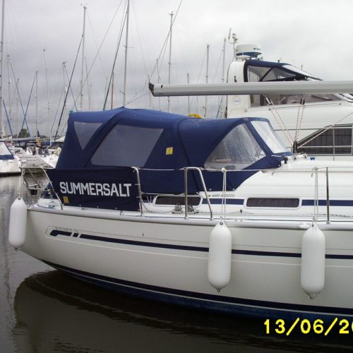 Bavaria 36 cockpit enclosure 3