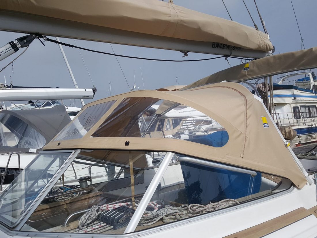 Bavaria 38 Ocean Sprayhood (2) (Whitehouse)