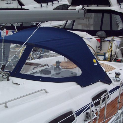 Bavaria 39 Cruiser Spayhood (3)