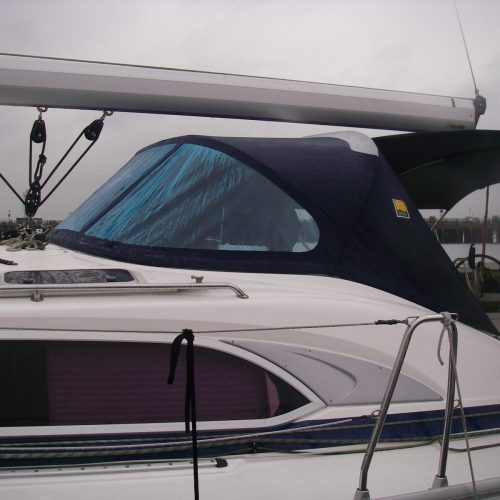 Bavaria 44 Vision Sprayhood (1)