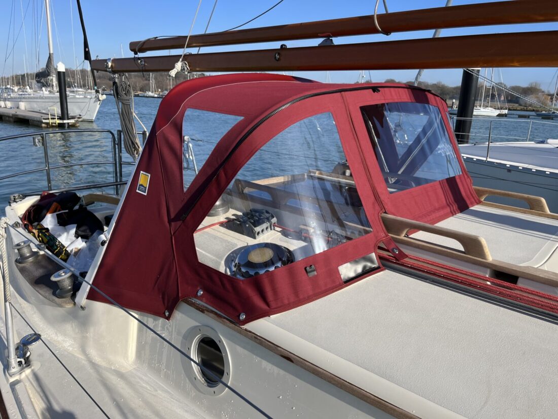 Cornish Crabber 26 Sprayhood