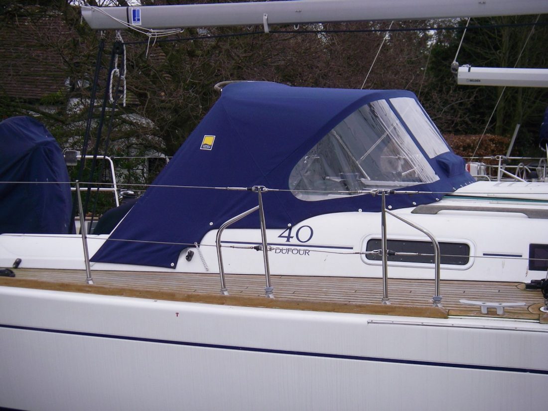 Dufour 40 Sprayhood