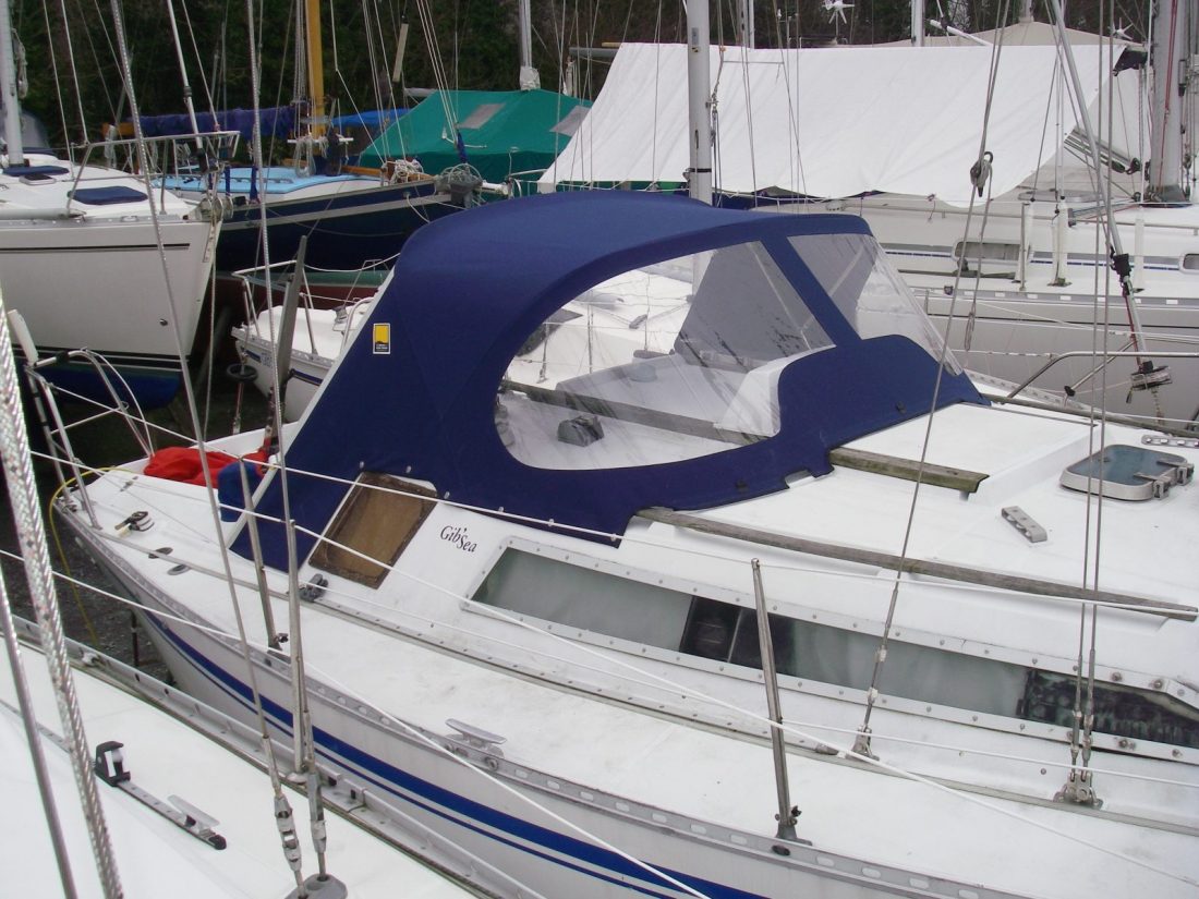 Gibsea 92 Sprayhood