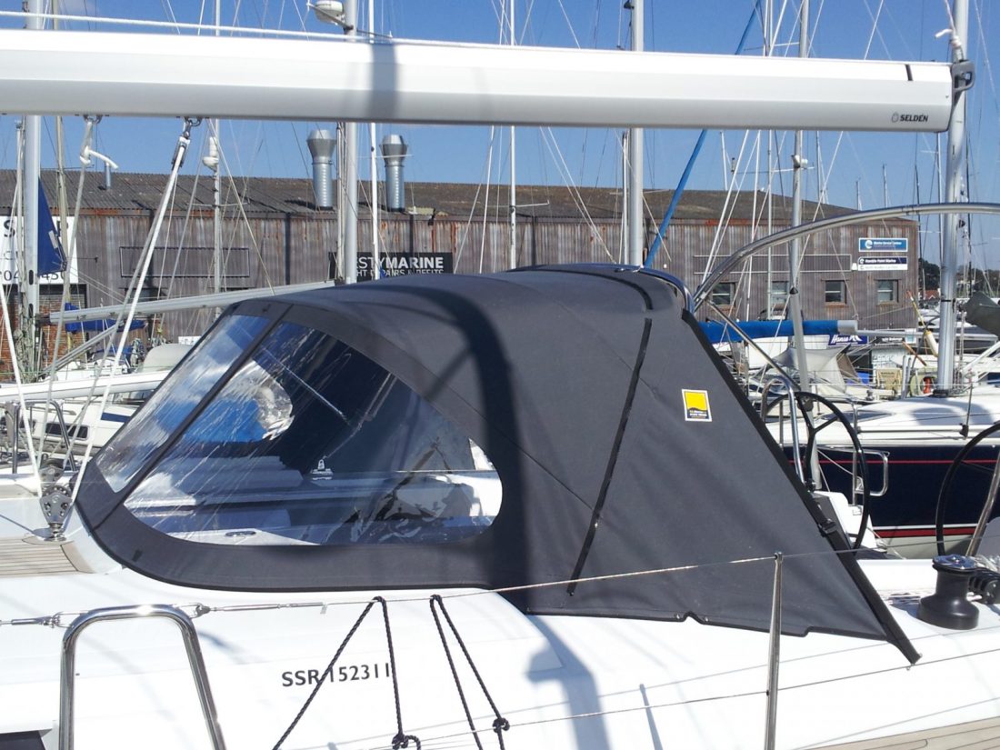 Hanse 445 Sprayhood