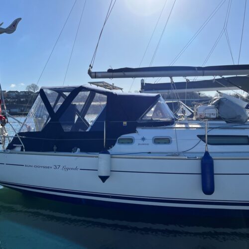 Jeanneau Sun Odyssey 37 Sprayhood and Cockpit Enclosure
