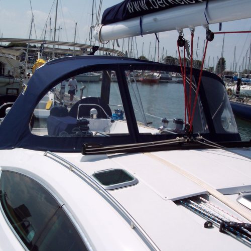 Jeanneau Sun Odyssey 54DS Sprayhood