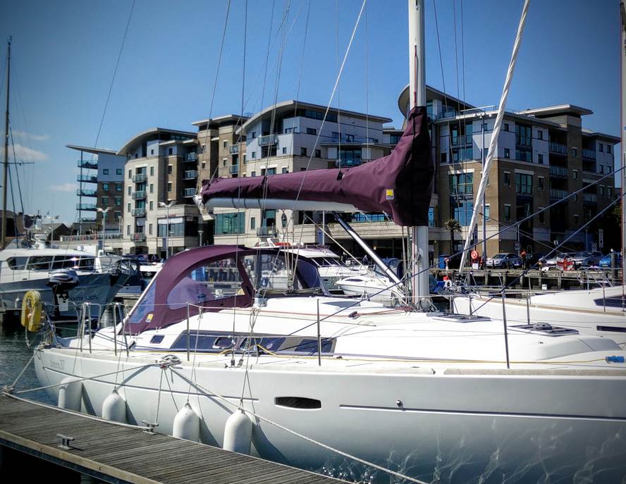 Beneteau Oceanis 37
