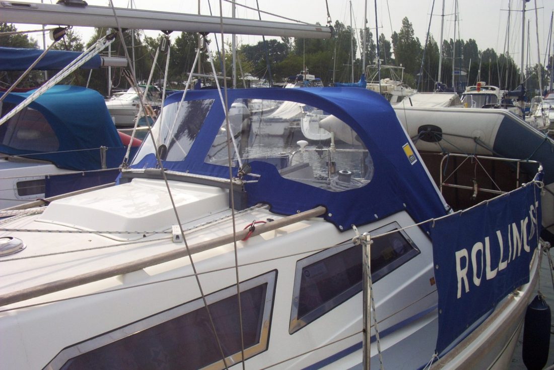 Westerly Regatta 260 Sprayhood (1)
