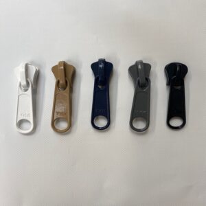 YKK VISLON® 10VF Slider Single Tag All Colours