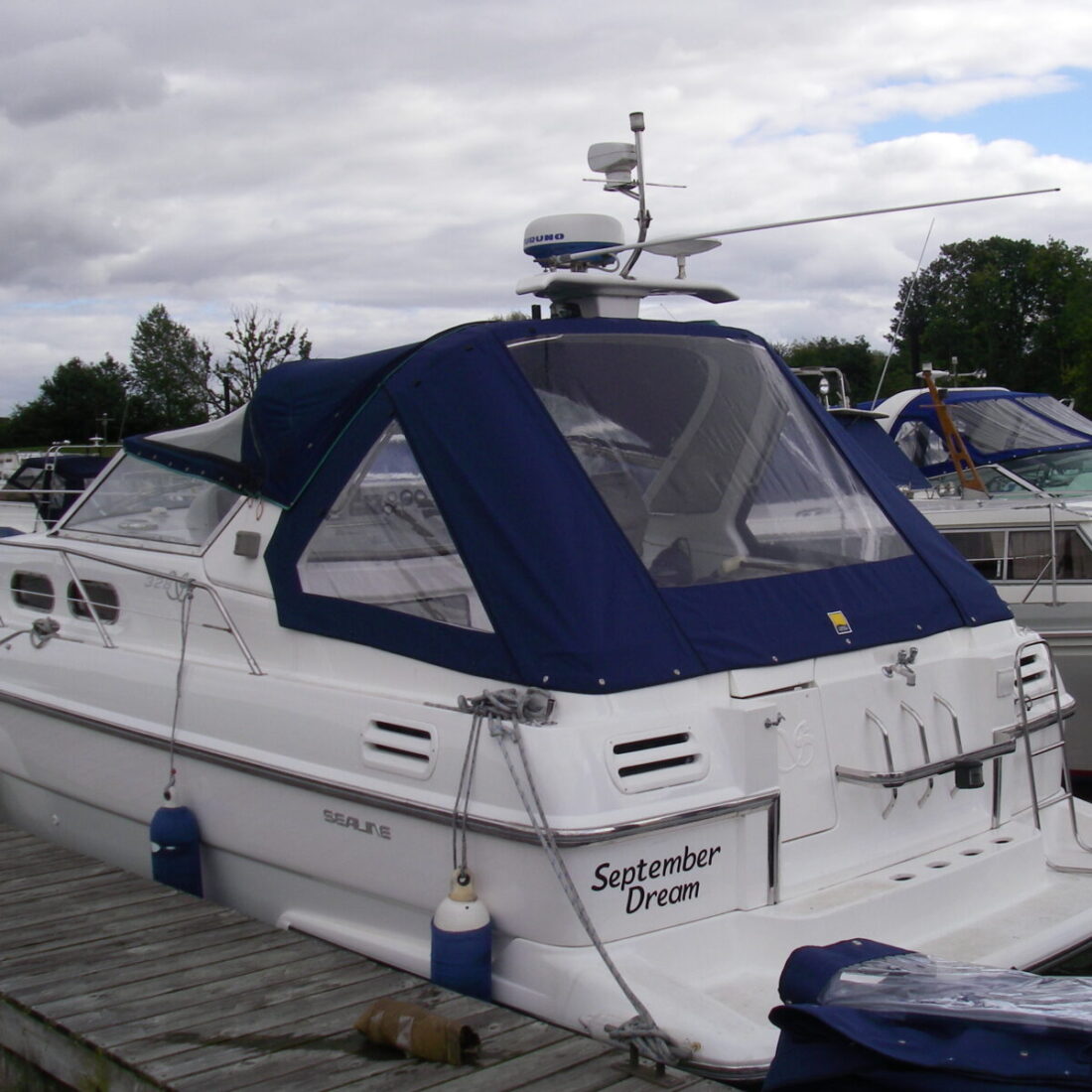 Sealine 328 Sovereign Aft Canopy (1)