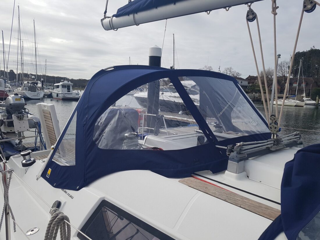 BeneteauOceanis31_04