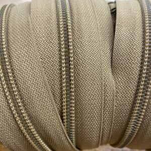 ykk coil 5cn beige zipper